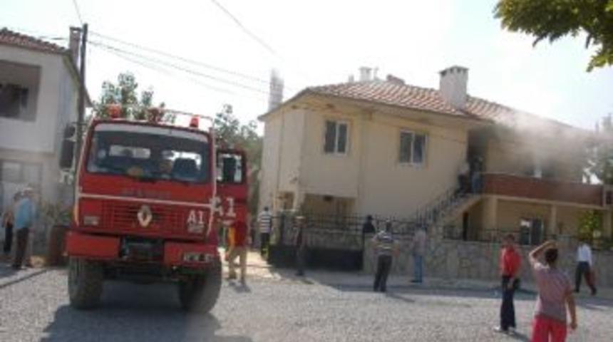 Muğla'da Ev Yangını Korkuttu