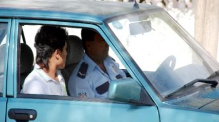 Ehliyetsiz Gen&ccedil;ler Polisi Peşine Taktı