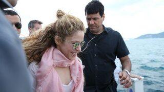 Shakira Boğaz havası aldı