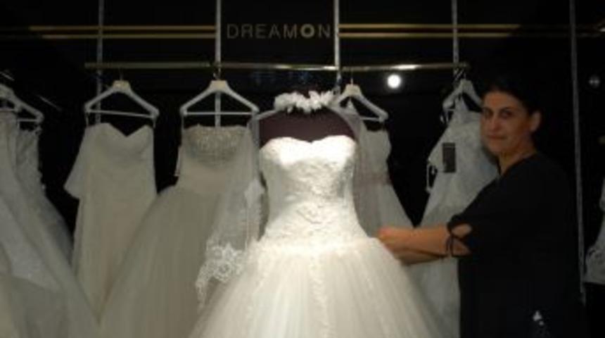 Dreamon gelinlik Adana&rsquo;da şube a&ccedil;tı