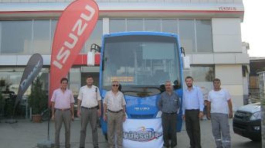 Salihli&rsquo;nin İlk Engelli Rampalı Minib&uuml;s&uuml; Hizmete Girdi