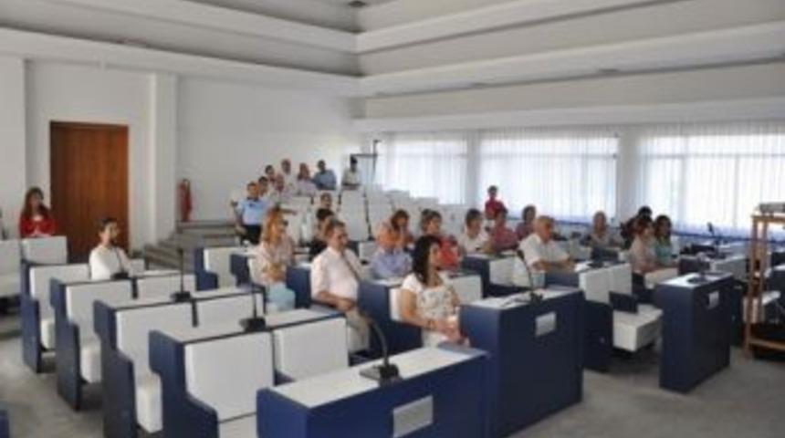 Belediye Personeline Seminer Verildi