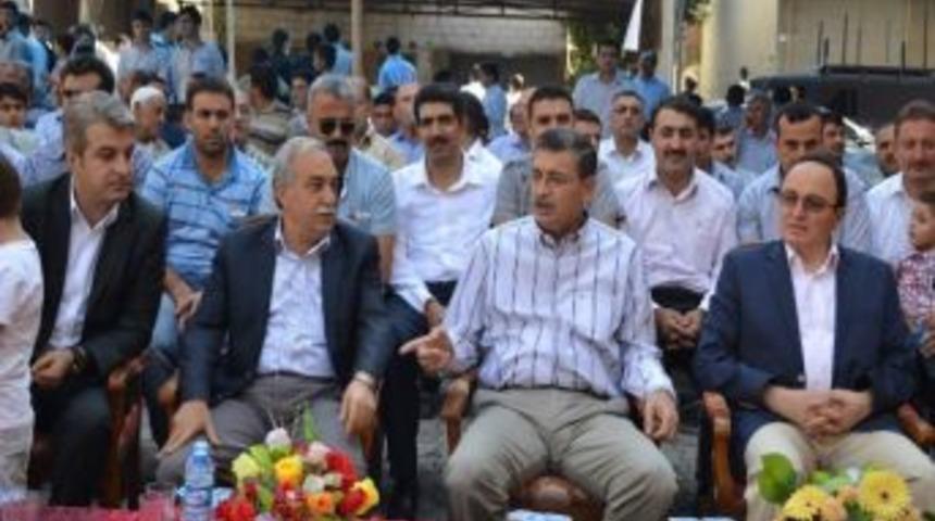 &Ouml;ğrenci Yurdunun Temeli Atıldı