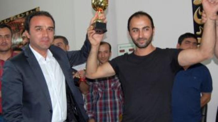 Doğu Ve G&uuml;neydoğu Bilardo Turnuvası Tatvan&rsquo;da Yapıldı