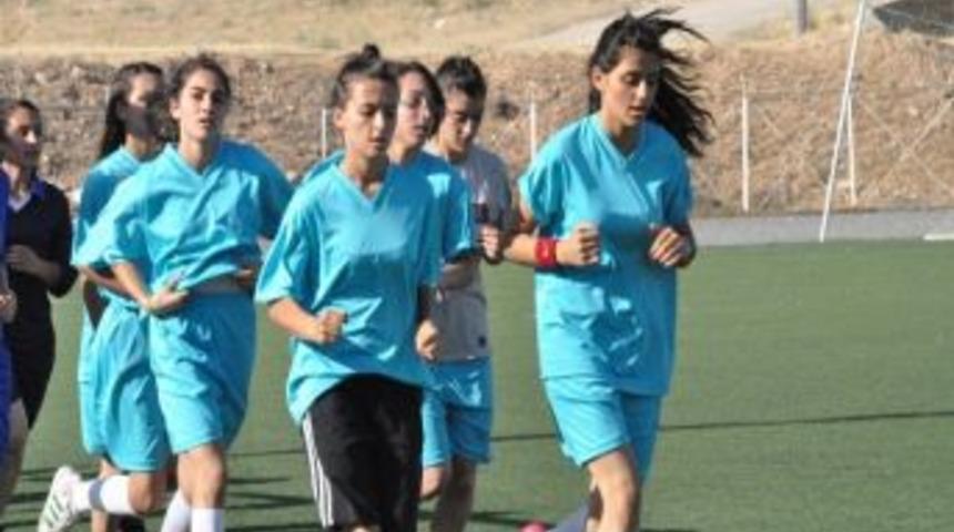 Malatyalı Bayanlar, Elazığ Hedefspor İle Hazırlık Ma&ccedil;ı Oynayacak