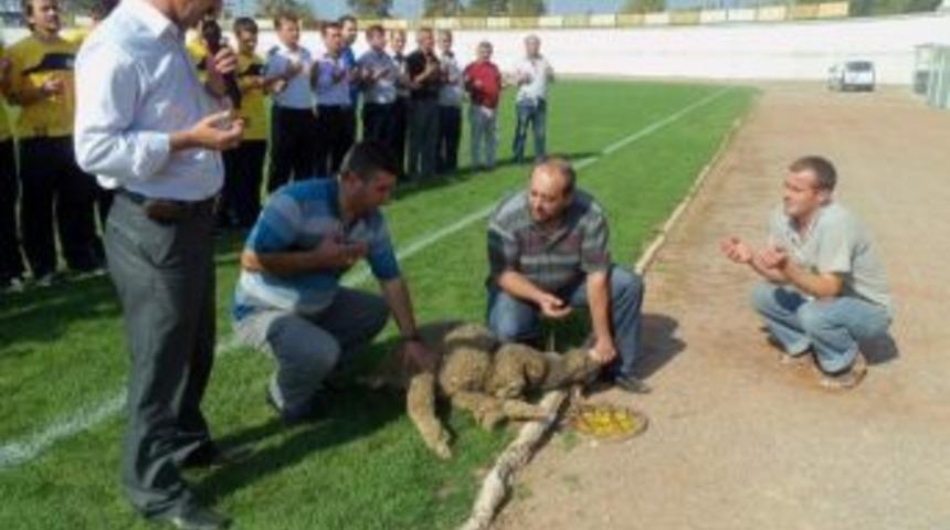Tayfunspor Sezonu A&ccedil;tı
