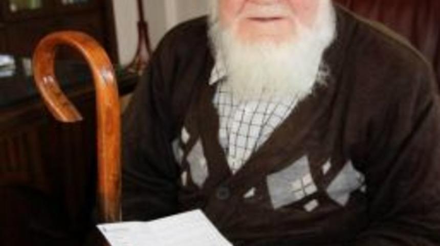 Somuncu Baba Camii'ne Altı Bin Lira Bağış Yaptı, &Ouml;rnek Oldu
