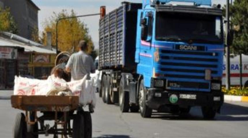 Yasağı Dinleyen Yok