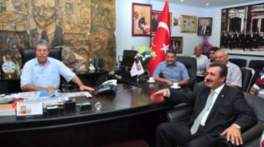 Soner &Ccedil;etin'den Barışık'a ziyaret