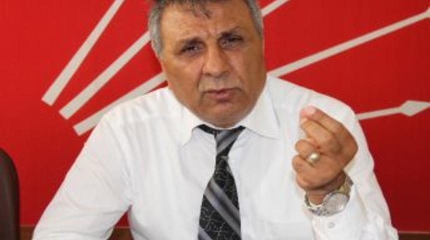 Başkan Akar &Ouml;ğretmenler G&uuml;n&uuml;&rsquo;n&uuml; Kutladı