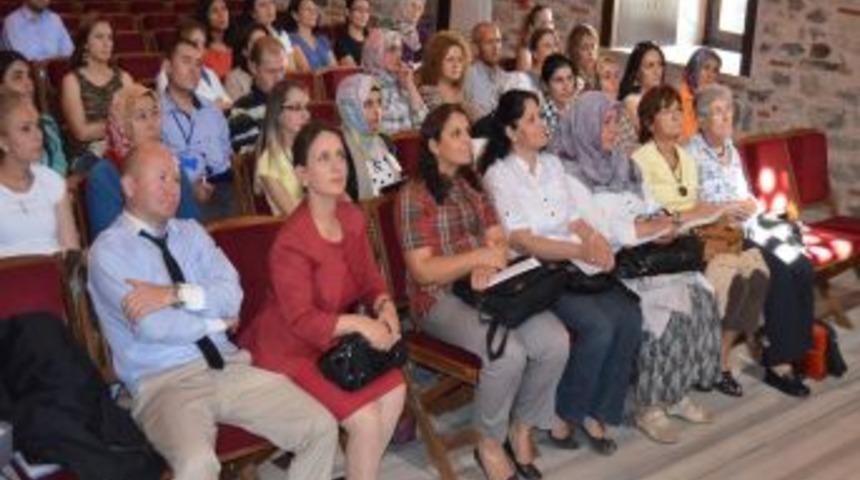 "B&uuml;y&uuml;klerimizden Şefkatimizi Esirgemeyelim"