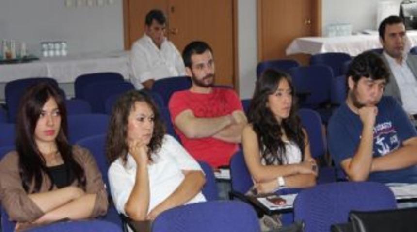 M&uuml;siad Eğitimleri S&uuml;r&uuml;yor