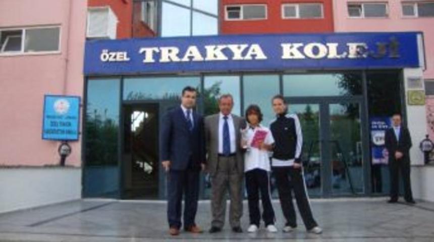 Trakya Koleji &Ouml;ğrencisi T&uuml;rkiye Birincisi Oldu