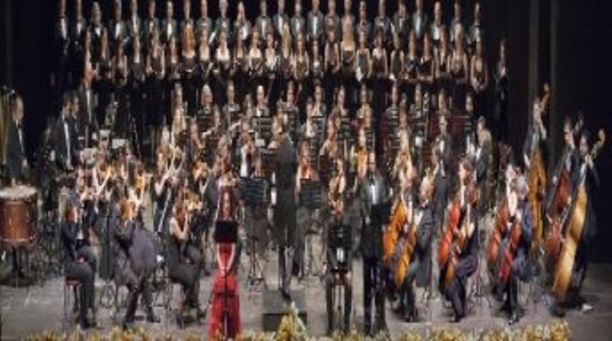 Antalya Operası'nda Perde Carmina Burana İle A&ccedil;ıldı