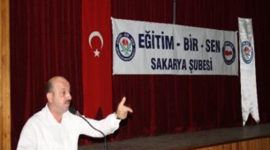 Eğitim-bir-sen Sakarya Şubesi İl Divan Kurulunu Yaptı