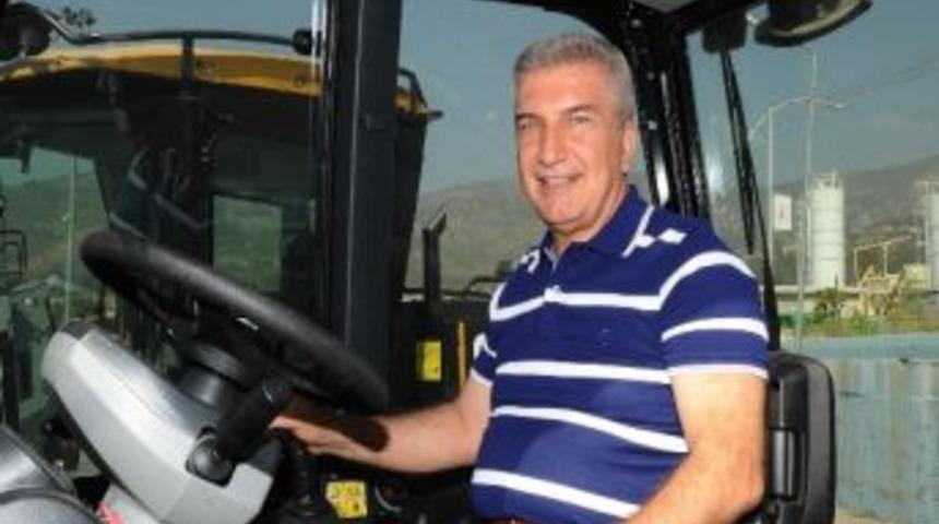 Karşıyaka Belediyesi&rsquo;nin Ara&ccedil; Filosu G&uuml;&ccedil;lendi