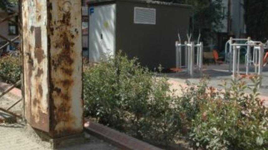 &Ccedil;ocuk Parkına Elektrik Trafosu