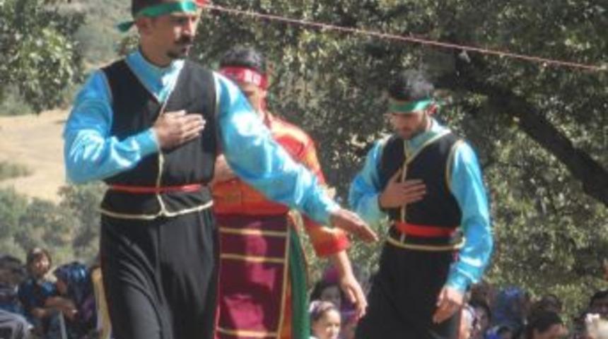 Kula'da, 16. Selvili Dede K&uuml;lt&uuml;r Ve Dayanışma Şenliği Yapıldı