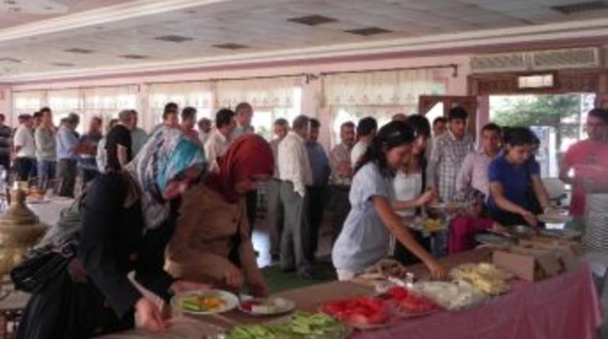 Eğitim Bir Sen &Uuml;yeleri Kahvaltıda Buluştu