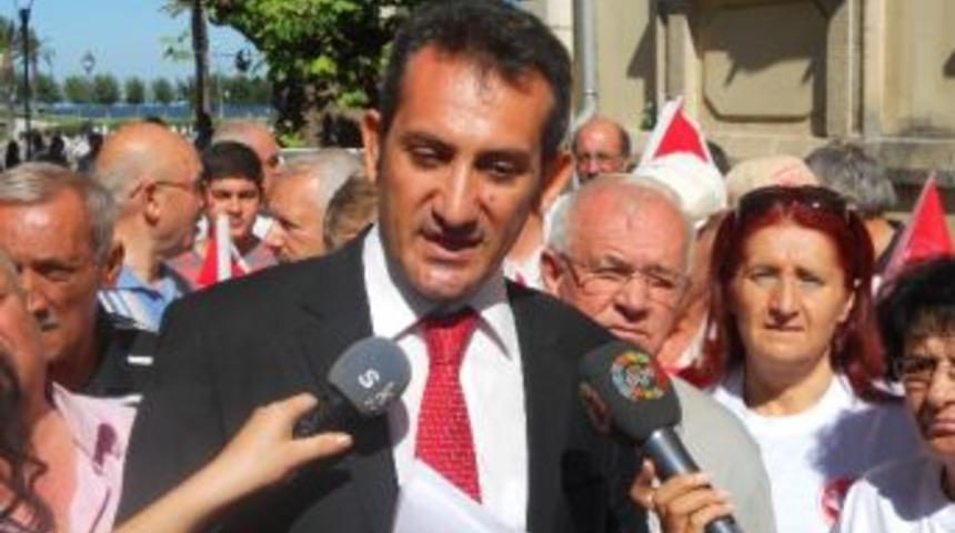 Demokrat Parti'den (dp) İzmir'de Yapılan Ulaşım Zammına Tepki