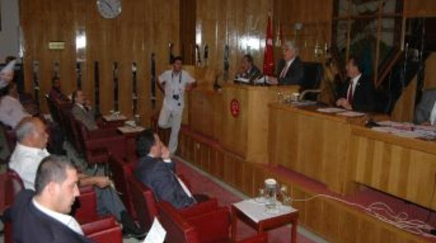Kamuda &Ccedil;alışan Engelli Kadınlarla İlgili Rapor Kabul Edildi