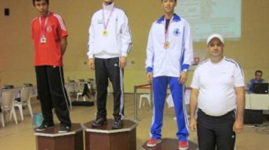 G&uuml;m&uuml;şhaneli Atıcılar Adım Adım Rekora Gidiyor