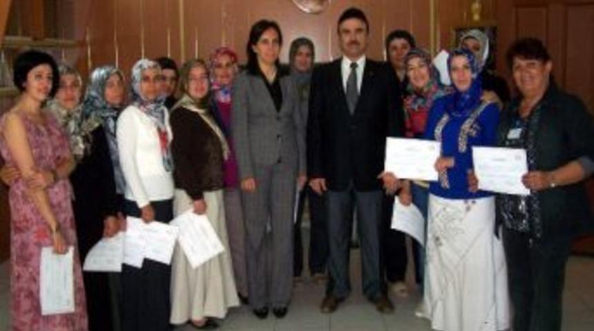 &lsquo;hasta Ve Yaşlı Refakat&ccedil;isi&rsquo; Kursu Tamamlandı