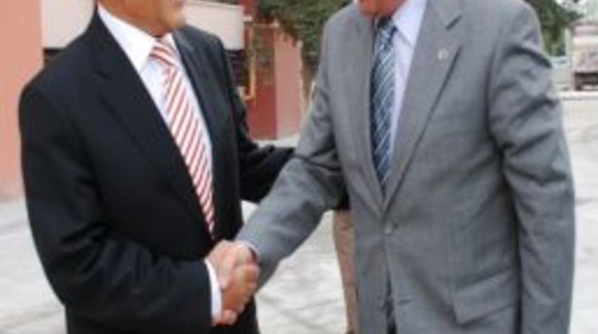 Vali Şerif Yılmaz&rsquo;dan Melikgazi Belediyesi&rsquo;ne Ziyaret