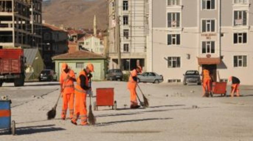 Mahalle Mıntıka Temizlikleri Devam Ediyor