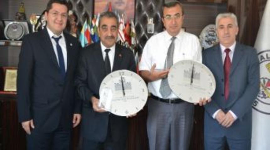 Kale Devlet Hastanesi Y&ouml;neticilerinden Başkan Yarımca&rsquo;ya Teşekk&uuml;r