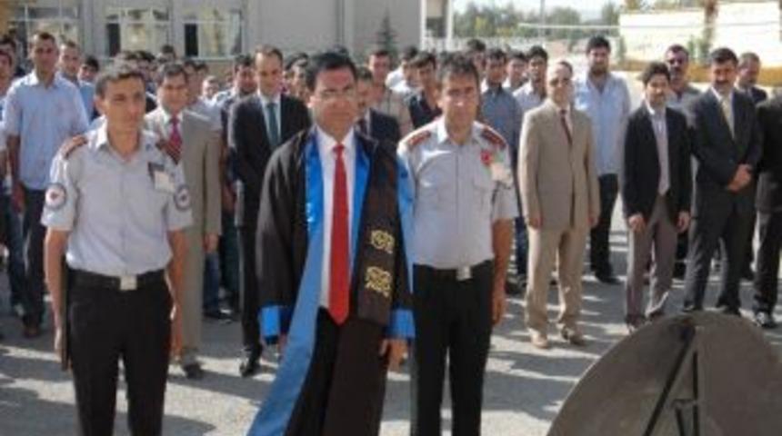 Elbistan Myo Yeni Eğitim-&ouml;ğretim Yılına "merhaba" Dedi