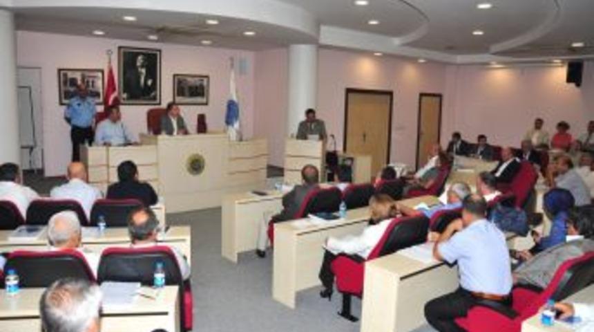 Esnafın sorunları meclise taşındı