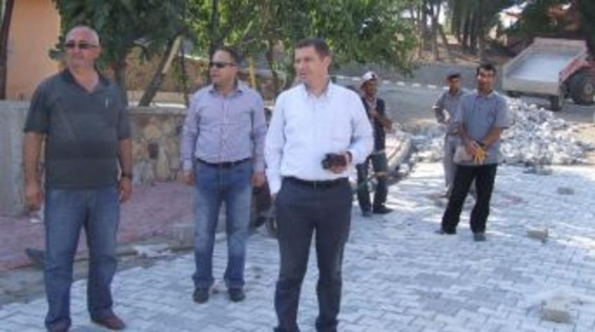 &Ccedil;an Belediyesi'nden Parke Taşı &Ccedil;alışması