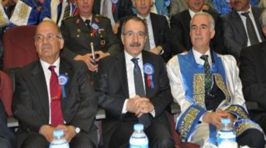 Milli Eğitim Bakanı &Ouml;mer Din&ccedil;er: