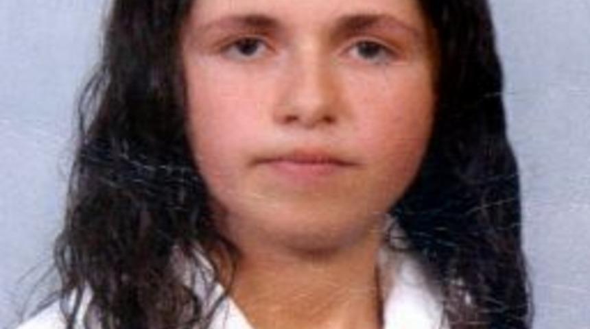 Kalbine Yenilen Gen&ccedil; Kız Toprağa Verildi