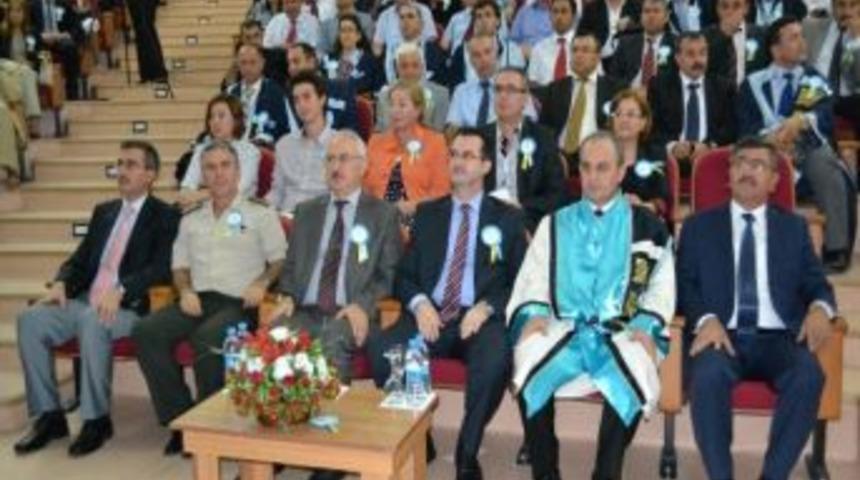 Niğde &Uuml;niversitesi 2012-2013 Eğitim &Ouml;ğretim Yılı T&ouml;renle Başladı