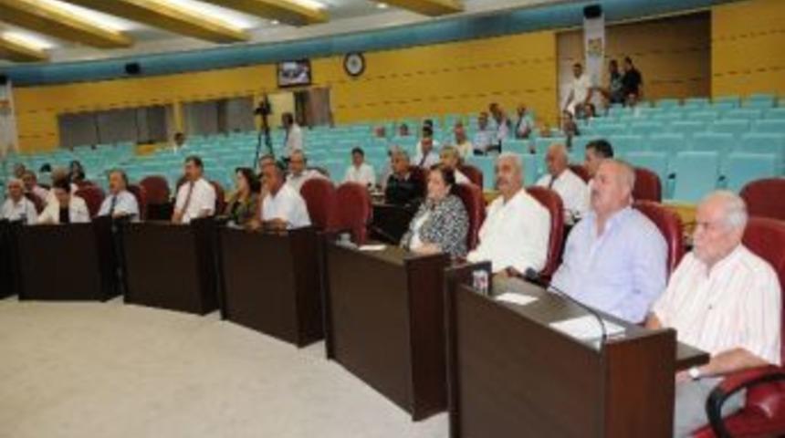 Kocamaz: "4 Yıllık &Uuml;niversite Kazanana Eğitim Yardımı Vereceğiz&rdquo;