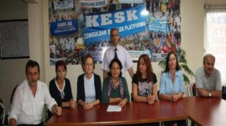 Keks&rsquo;li Kadınlar Tutuklu Bulunan 9 Kadının Serbest Bırakılmasını İstedi