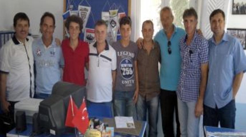 Gelecek Vadeden Gen&ccedil;ler, Bursasporlu Oldu