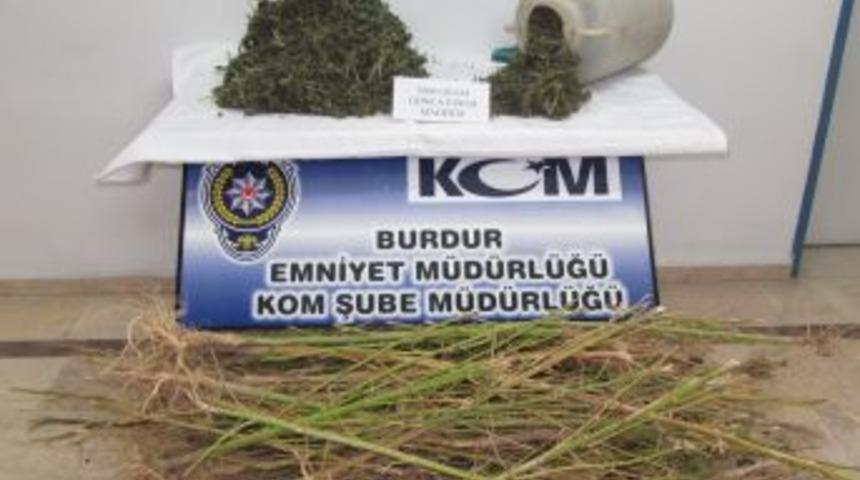 Burdur'da Uyuşturucu Operasyonu, 5 Bin 640 Gram Esrar Ele Ge&ccedil;irildi