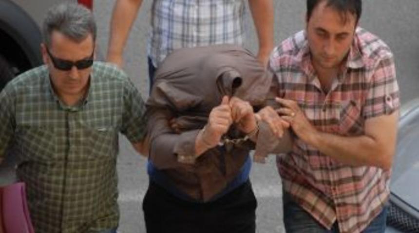 &Uuml;niversiteli Kıza Cinsel İstismar İddiasına G&ouml;zaltı