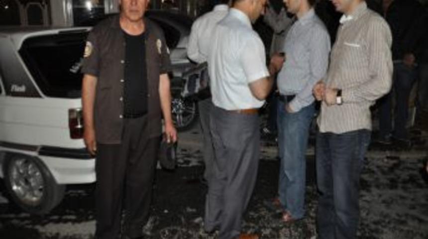 Otomobilli Kovalamaca Da 5 Araca Zarar Verildi