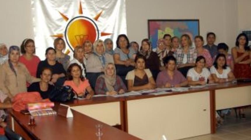 AK Parti kadın kolları se&ccedil;im startını verdi