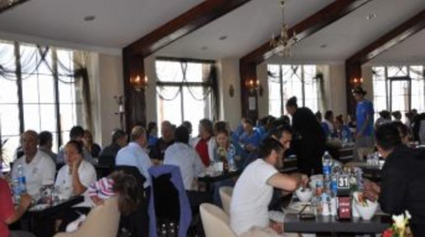 Kaskispor&rsquo;dan Dostluk Yemeği