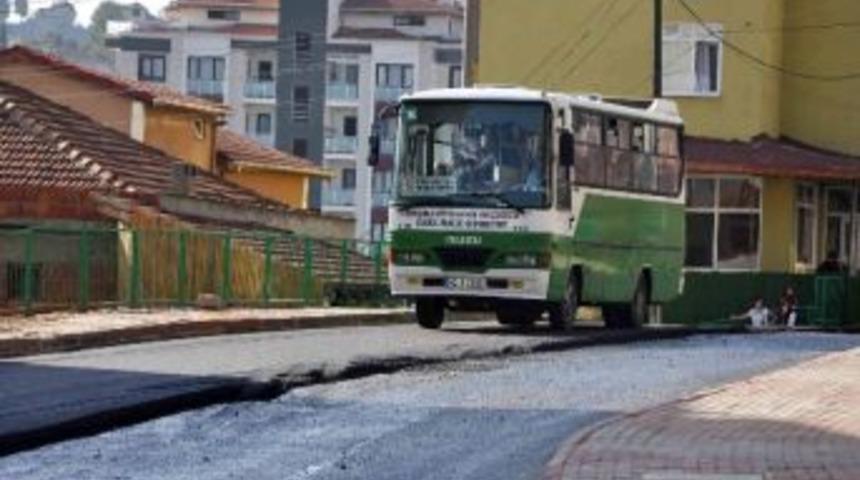B&uuml;y&uuml;kşehir Yol Bakım &Ccedil;alışmalarını S&uuml;rd&uuml;r&uuml;yor