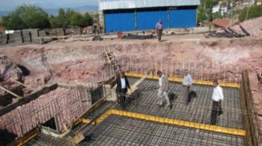 Başkan Çalışkan, Karbasan Su Deposu İnşaatında İncelemelerde Bulundu