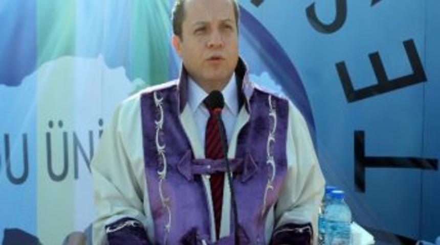 Od&uuml; 2012-2013 Akademik Yılını A&ccedil;tı