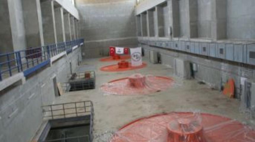 Alparslan 1 Barajı&rsquo;nda Elektrik &Uuml;retimine Başlandı