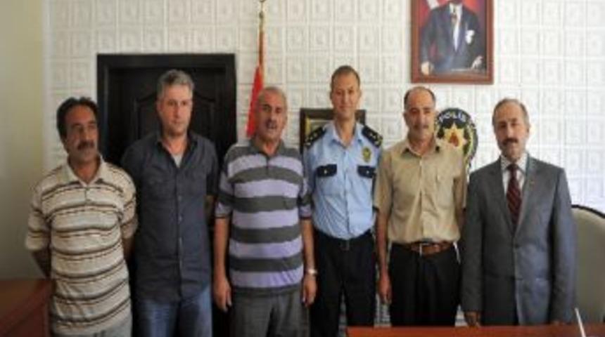 Kafkas K&uuml;lt&uuml;r Ve Dayanışma Derneği&rsquo;nden M&uuml;d&uuml;r &Ouml;zyazıcıya Ziyaret