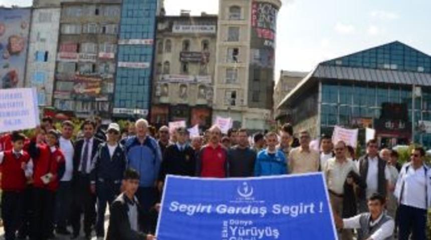 D&uuml;nya Y&uuml;r&uuml;y&uuml;ş G&uuml;n&uuml; Kutlandı